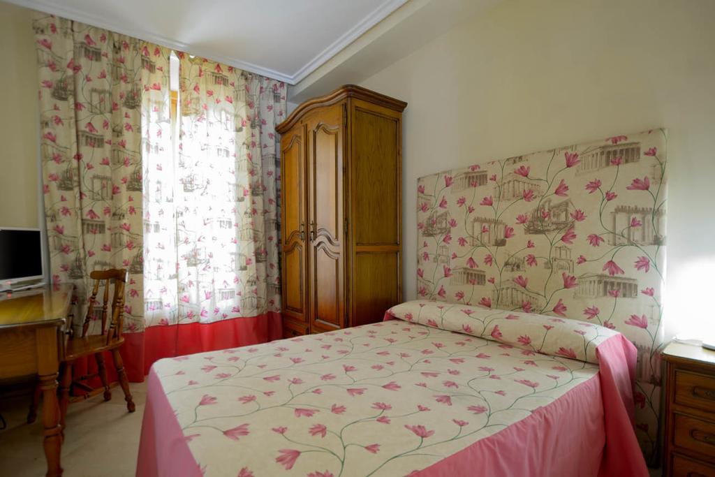 Hostal Goyo Garray Ruang foto